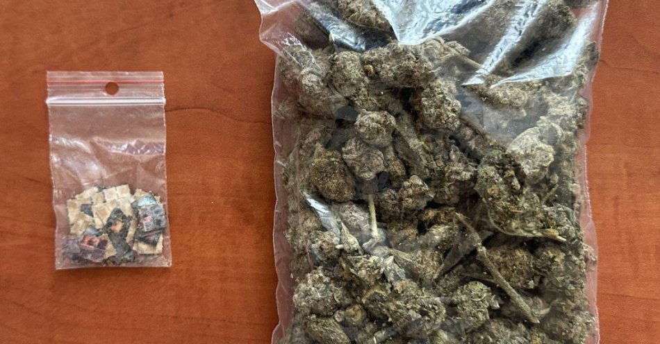 zdjęcie: Zatrzymany w Jaworznie z LSD i marihuaną / fot. KMP w Jaworznie