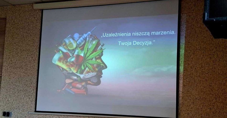 zdjęcie: Uzależnienia niszczą marzenia / fot. KPP Mogilno