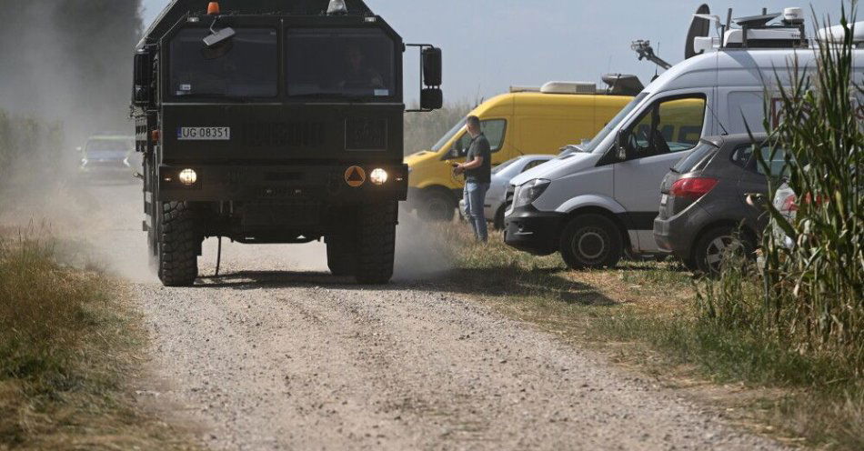 zdjęcie: Pod Osinami spadł dron wojskowy bez głowicy, najprawdopodobniej tzw. wabik / fot. PAP