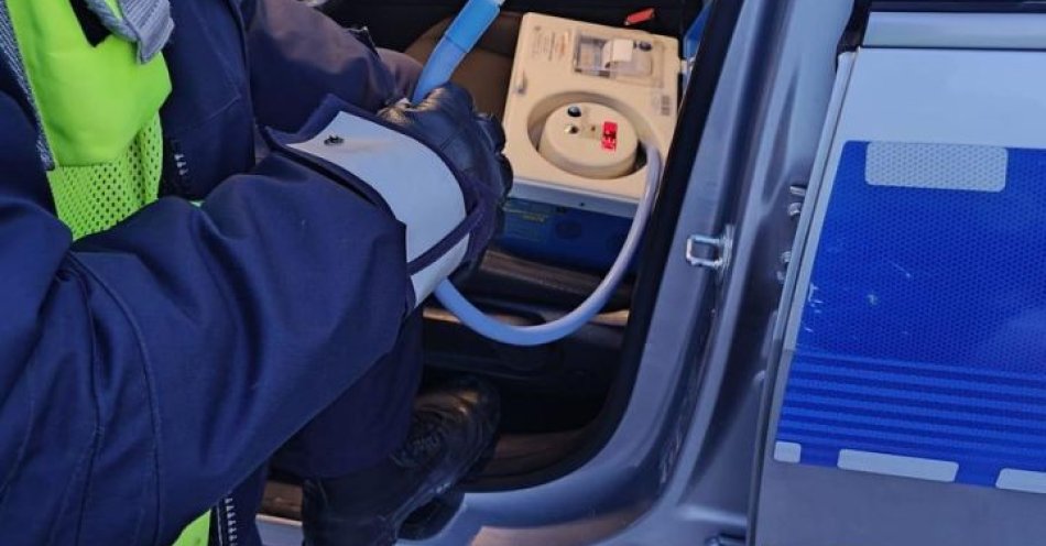 zdjęcie: Dwóch pijanych kierowców zatrzymanych na drogach powiatu / fot. KPP Zambrów