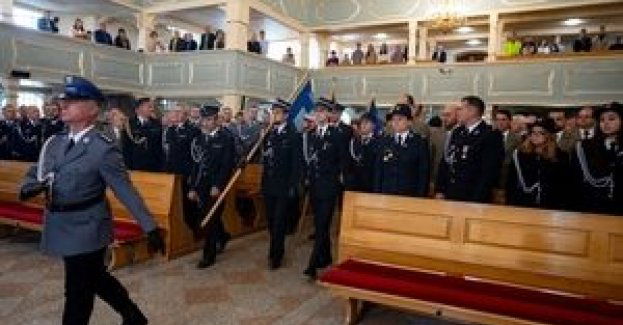 Służby mundurowe powiatu milickiego mają nowego kapelana, którym został ksiądz kanonik Zbigniew Słobodecki