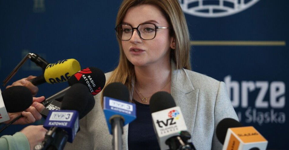 zdjęcie: Agnieszka Rupniewska oficjalnie przestała być prezydentką Zabrza / fot. PAP