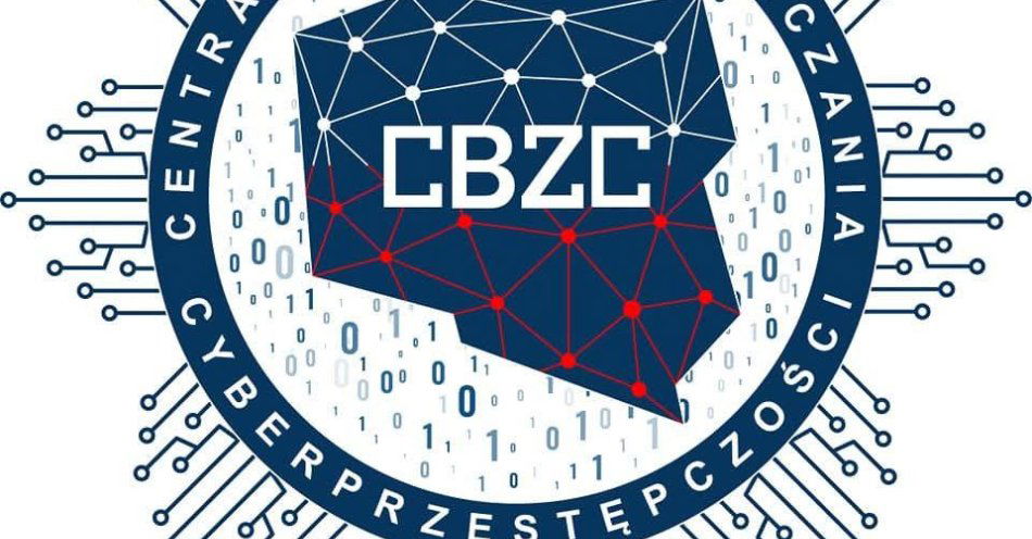 zdjęcie: Cyberprofilaktyka w szkołach chroni przed oszustwami online / fot. KPP w Policach