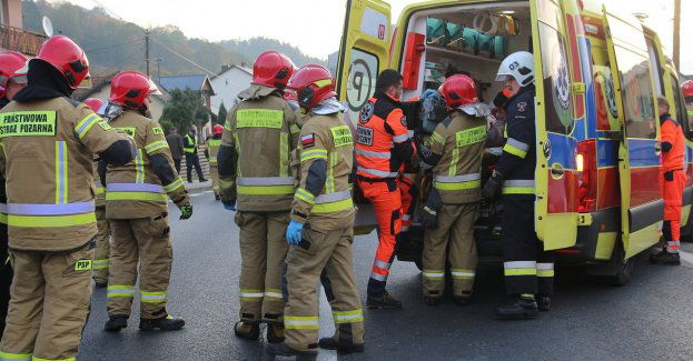 Jak prawidłowo zabezpieczyć miejsce zdarzenia