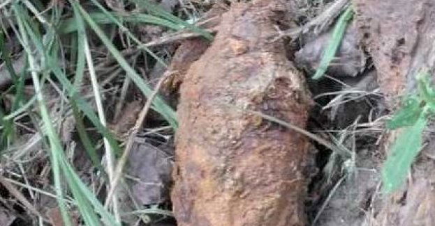 Granat moździerzowy odnaleziny podczas prac w ogórdku działkowym