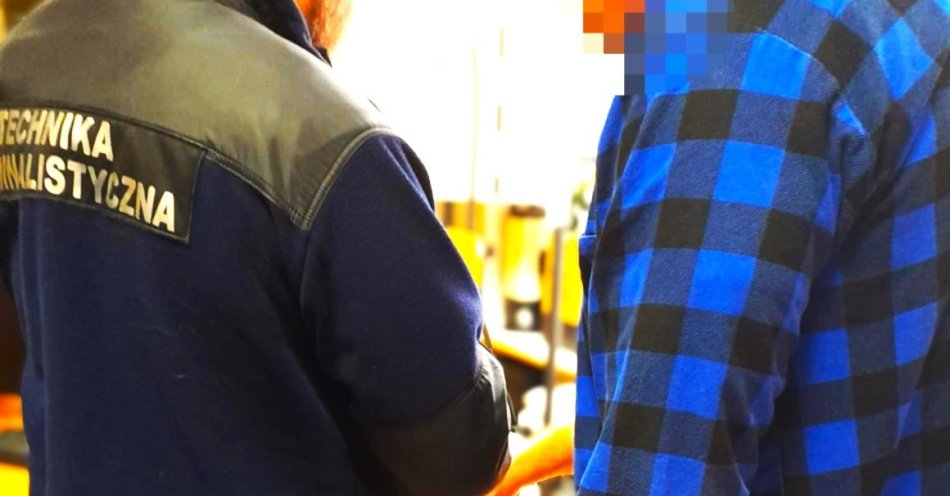 zdjęcie: Pobił matkę i partnerkę, groził im śmiercią. Miał przy sobie narkotyki - został zatrzymany. / fot. KPP w Kościerzynie