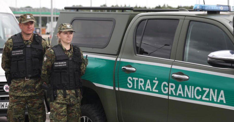 zdjęcie: Kontrole na granicach będą wyrywkowe; przejście w miejscu niedozwolonym grozi m.in. karą finansową / fot. PAP