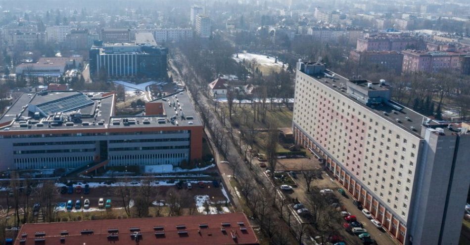 zdjęcie: Sześć nowych kierunków na Uniwersytecie Łódzkim; rekrutacja od 7 maja / fot. PAP