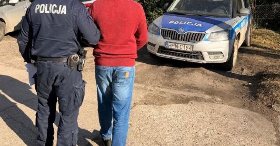 zdjęcie: Dzielnicowi zatrzymali 33-latka po kradzieży w sklepie / fot. KPP w Pruszczu Gdańskim