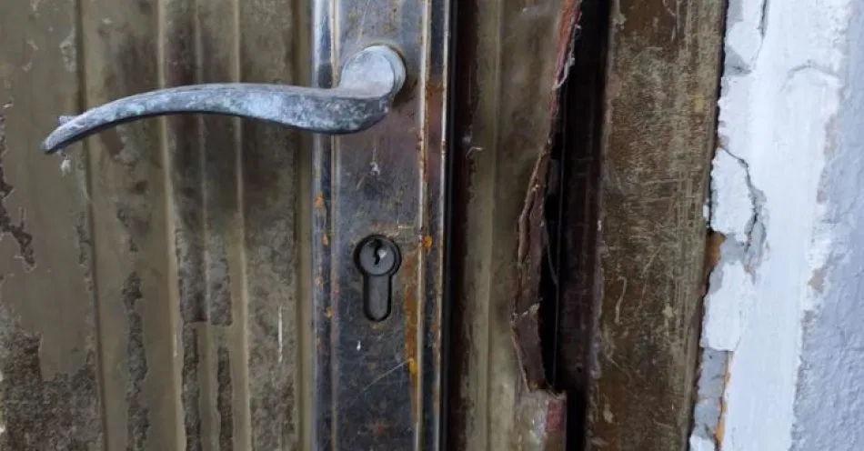 zdjęcie: Recydywista przyłapany przy włamaniu miał narkotyki / fot. KPP w Lubaniu