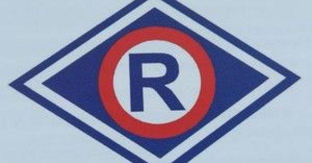 Kierowała autem pomimo sądowego zakazu a auto nie posiadało polisy OC, została zatrzymana przez patrol ruchu drogowego