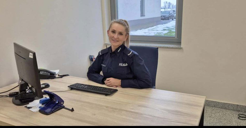 zdjęcie: Mieszkańcy dziękują dzielnicowej za przywrócenie spokoju / fot. KPP w Bartoszycach dzielnicowa sierż. Ilona Czarkowska