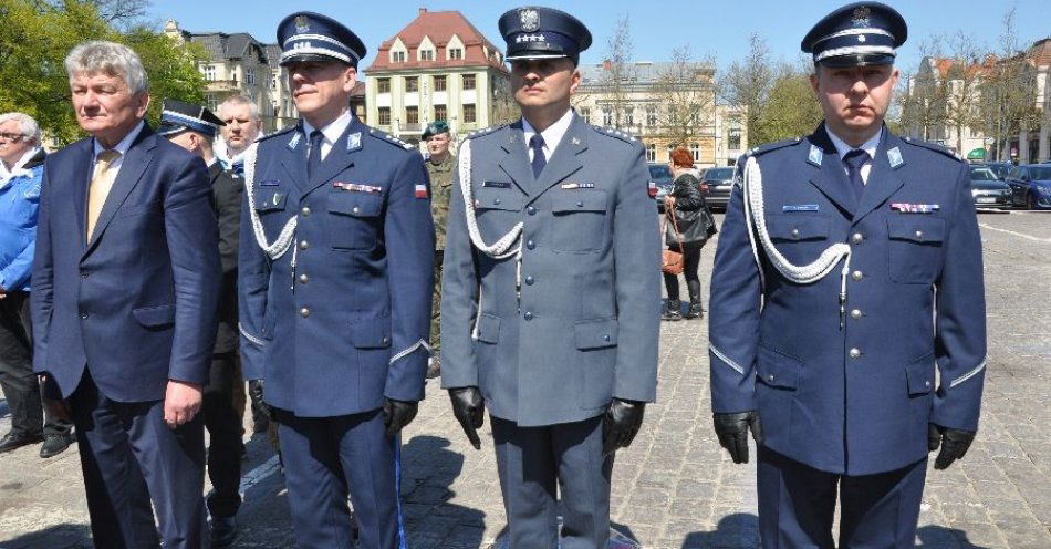 zdjęcie: Słupskie uroczystości z okazji rocznicy zakończenia II Wojny Światowej / fot. KMP w Słupsku