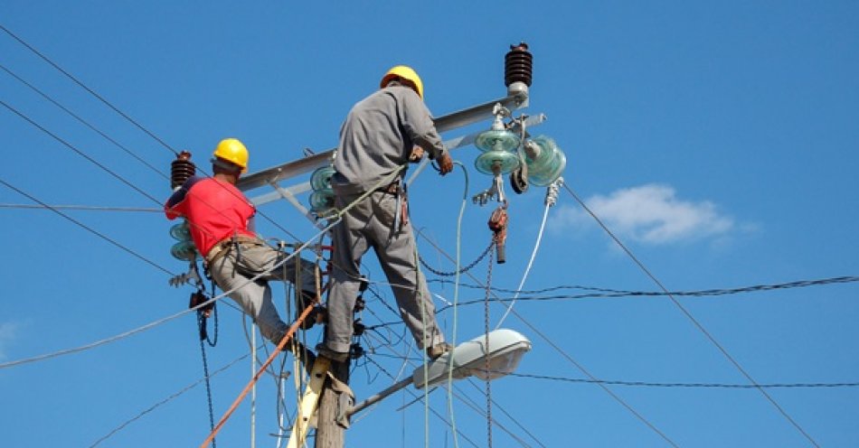 zdjęcie: Bezpieczeństwo linii napowietrznych elektroenergetycznych - zapobieganie awariom i wypadkom / fot. nadesłane