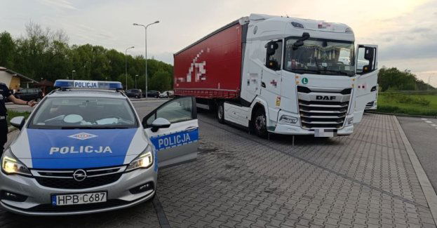Nietrzeźwy kierowca ciężarówki zatrzymany na S8. Miał ponad 1,5 promila alkoholu