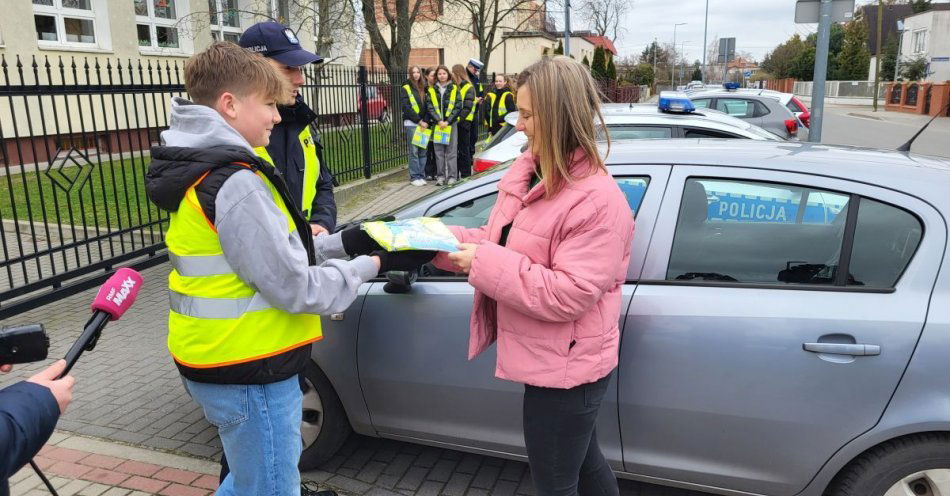 zdjęcie: Kolejna odsłona akcji Na drodze – Patrz i Słuchaj w Inowrocławiu / fot. KPP Inowrocław