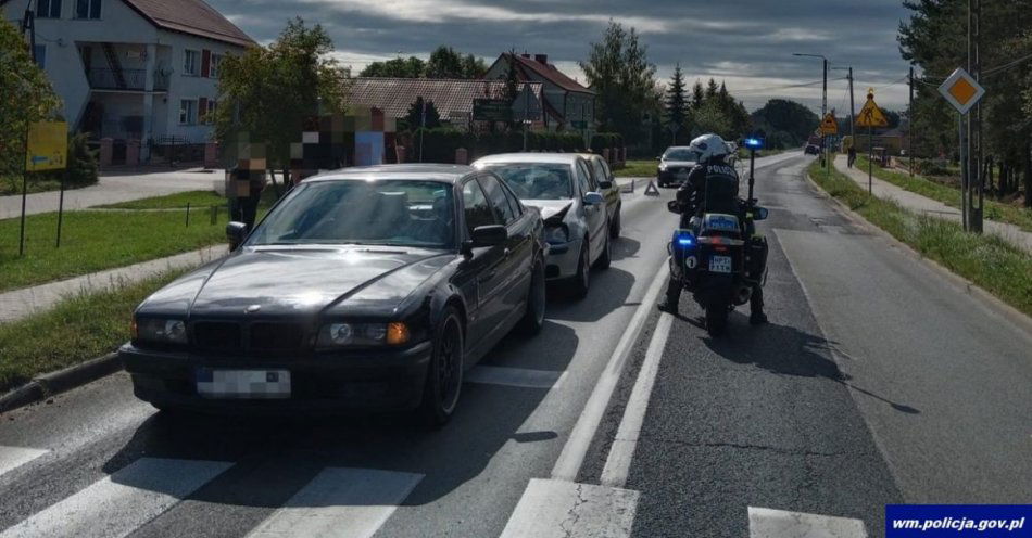 zdjęcie: Nietrzeźwa kierująca doprowadziła do kolizji trzech pojazdów / fot. KPP w Mrągowie