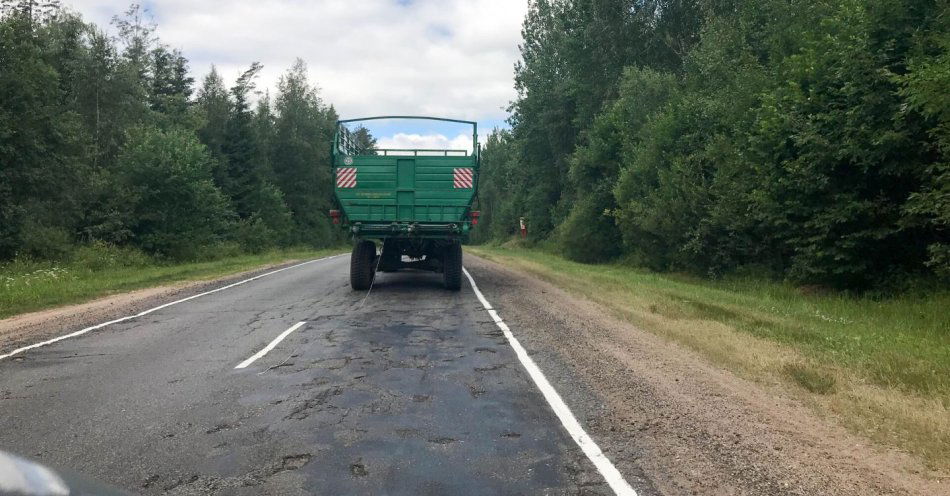 zdjęcie: Policja szuka świadków wypadku na dk 60 w pow. ostrowskim / v14274616