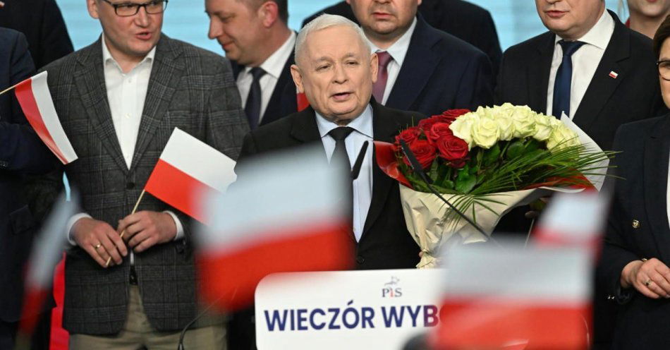 zdjęcie: Koalicja Obywatelska wygrała w miastach, PiS na wsi / fot. PAP