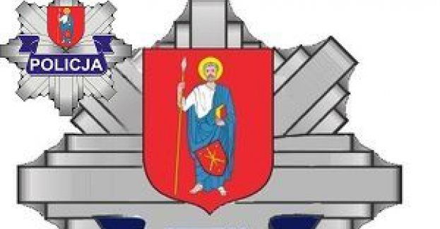 41-latka straciła panowanie nad pojazdem na oblodzonej drodze