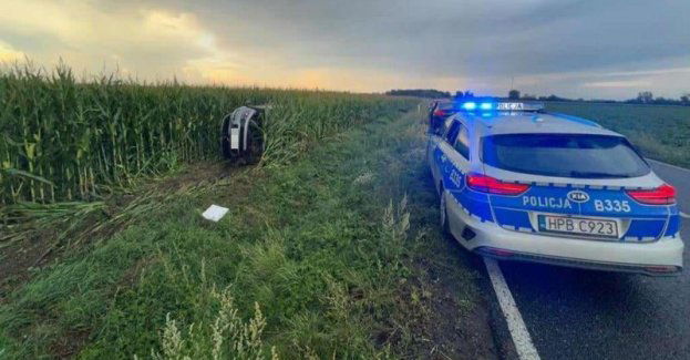 Kierująca wjechała do rowu, była nietrzeźwa