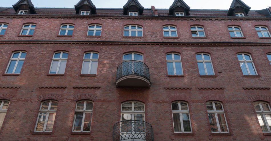 zdjęcie: Zabytkową kamienicę przy Teatralnej 9 czeka lifting / fot. nadesłane