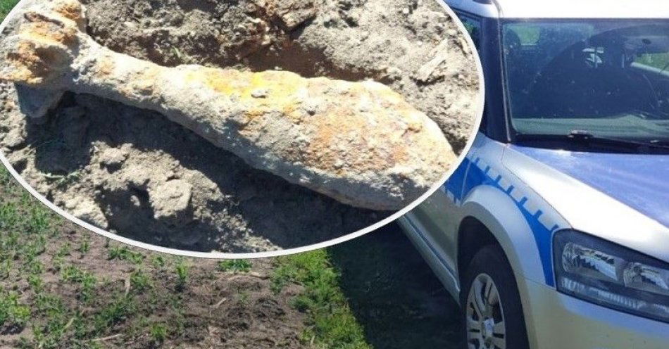 zdjęcie: Kolejny niewybuch zabezpieczany przez policjantów / fot. KPP w Pułtusku