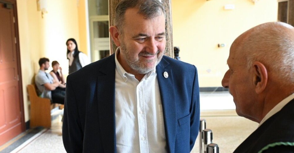 zdjęcie: Stanisław Gawłowski został zawieszony w prawach członka klubu parlamentarnego KO / fot. PAP