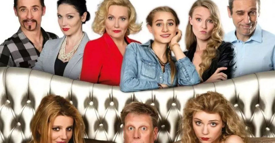 zdjęcie: Spektakl Sylwestrowy z kieliszkiem wina musującego! / kupbilecik24.pl / Spektakl Sylwestrowy z kieliszkiem wina musującego!