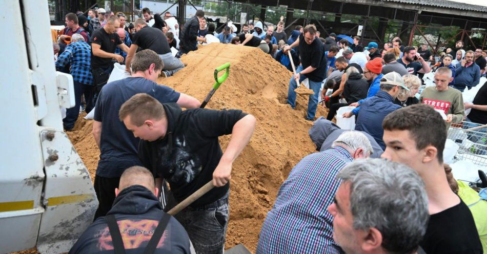 zdjęcie: Kulminacja fali na Odrze spodziewana około piątku / fot. PAP