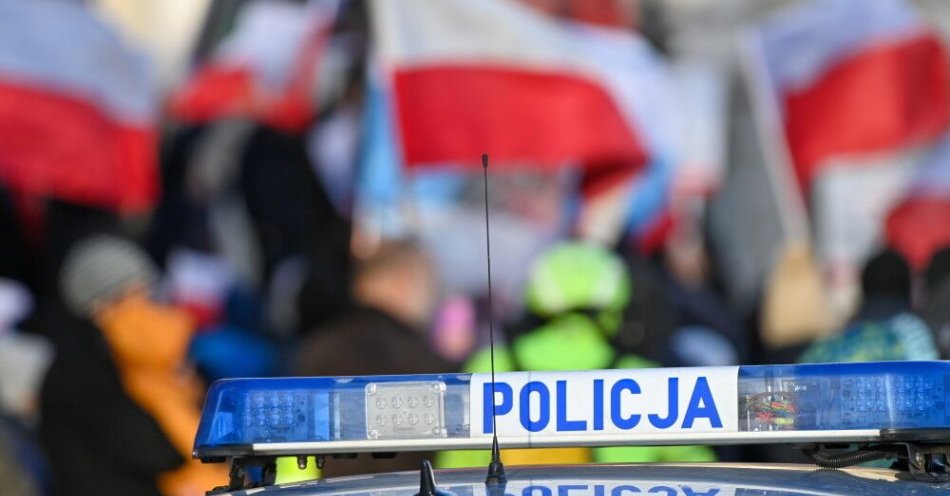 zdjęcie: W sobotę w całym kraju prawie 100 manifestacji, apelujemy o niełamanie prawa podczas nich / fot. PAP