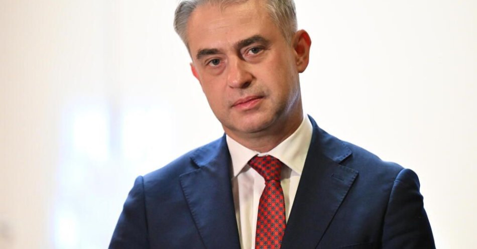 zdjęcie: Gawkowski: Działania ministra Żurka mają pełne poparcie rządu / Kielce, 04.10.2025. Wicepremier, minister cyfryzacji Krzysztof Gawkowski podczas Świętokrzyskiego Kongresu Wojewódzkiego Nowej Lewicy, 4 bm. w Kielcach. Na kongresie zostaną wybrane nowe władze wojewódzkie oraz delegaci na Kongres Krajowy. (doro) PAP/Piotr Polak