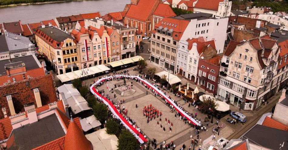 zdjęcie: Było biało-czerwono / fot. UM Grudziądz