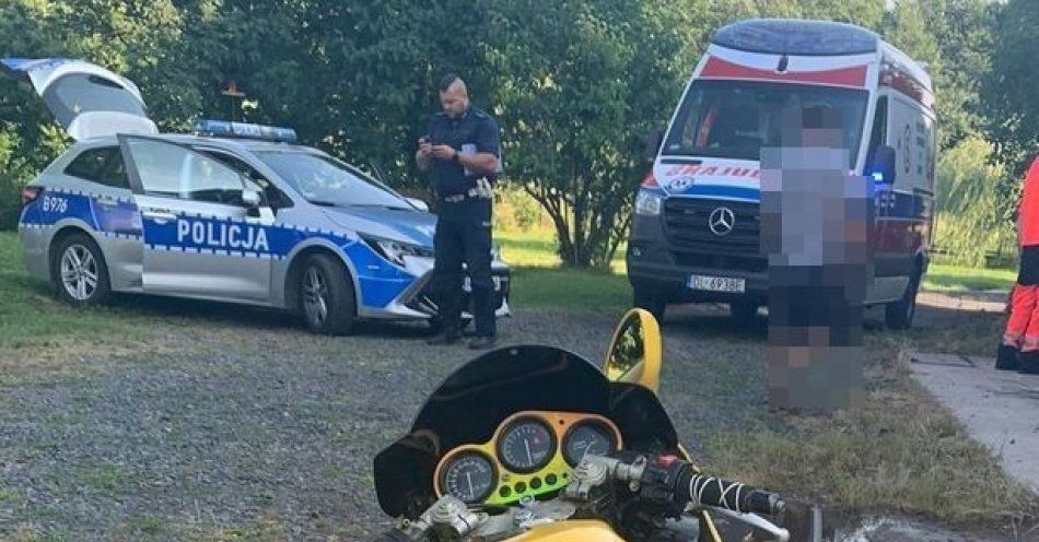 zdjęcie: Wypadek motocyklisty w Lubiechowej / fot. KPP w Złotoryi