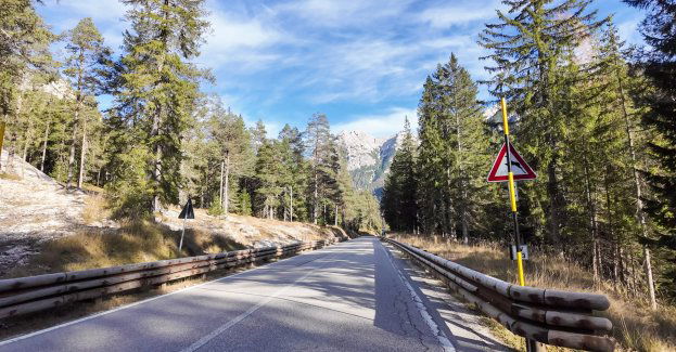 Od poniedziałku do piątku utrudnienia w dostępie do Morskiego Oka z powodu remontu drogi