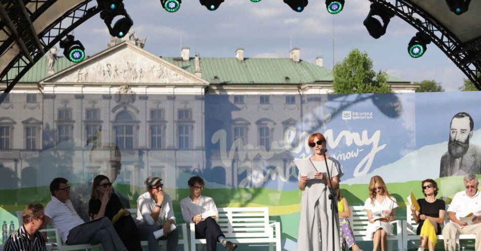 zdjęcie: Imieniny Jana Kochanowskiego w Ogrodzie Krasińskich - w sobotę / fot. PAP