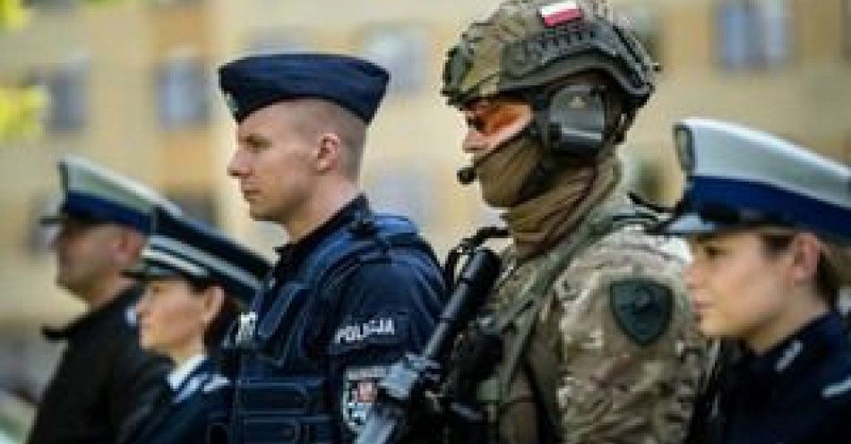 zdjęcie: Nowy Rok-nowe możliwości. Nowe terminy naboru do Policji / fot. KPP w Kozienicach