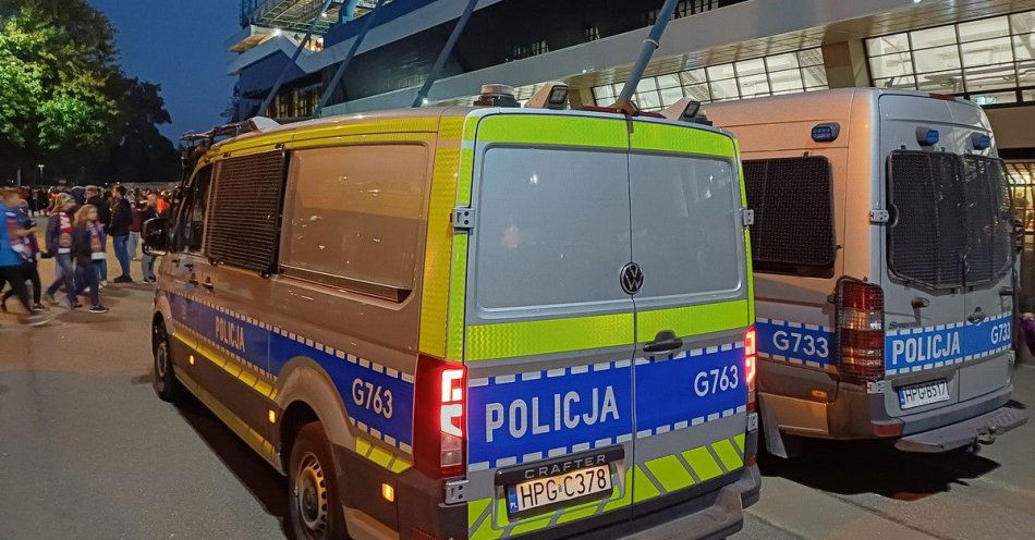 zdjęcie: Derby Krakowa na Reymana przyciągnęły 32 tysiące widzów / fot. KMP w Krakowie