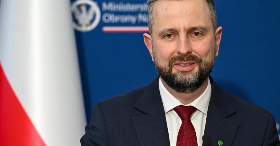zdjęcie: Szef MON o sprawie wysyłania wojsk na Grenlandię: Polska chce zachować jedność NATO / Warszawa, 16.01.2026.  Wicepremier, minister obrony narodowej Władysław Kosiniak-Kamysz podczas spotkania z ministrem obrony narodowej Litwy Robertasem Kaunasem w siedzibie Ministerstwa Obrony Narodowej w Warszawie, 16 bm. (awol) PAP/Radek Pietruszka