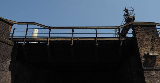 Zamknięto wiadukt kolejowy nad ul. Kłodnicką