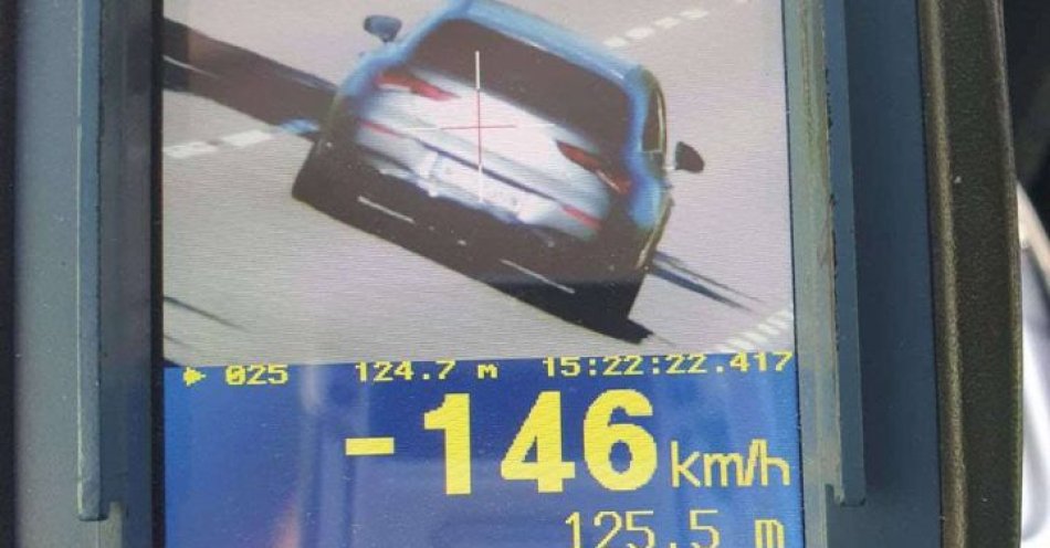 zdjęcie: 146 KM/H W OBSZARZE ZABUDOWANYM / fot. KPP Kolno