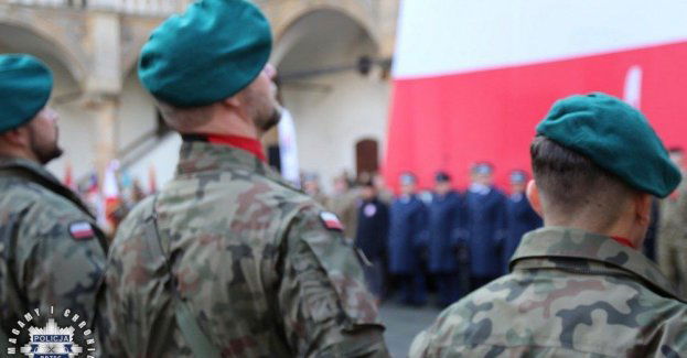 Tłumy mieszkańców na obchodach Niepodległości w Brzegu