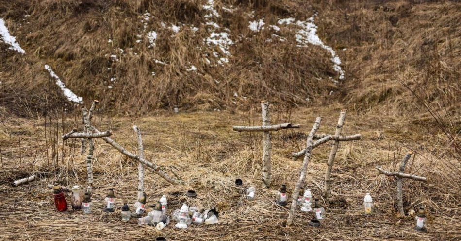 zdjęcie: IPN odnalazł na Górkach Czechowskich szczątki ok. 35 osób; poszukiwania przedłużono / fot. PAP