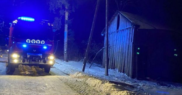 Natychmiastowa reakcja sąsiadów i interwencja służb uratowały 71-latka