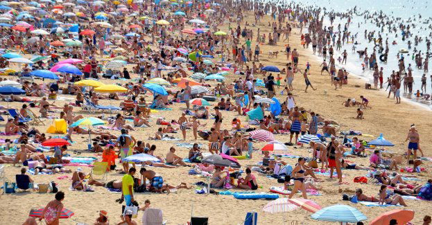 Pijany kierowca wjechał samochodem na plażę w Sielpi