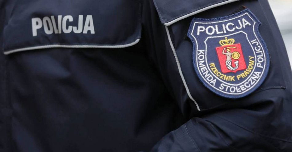 zdjęcie: Policjanci, którzy wioząc nastolatki rozbili radiowóz, są na zwolnieniu lekarskim / fot. PAP