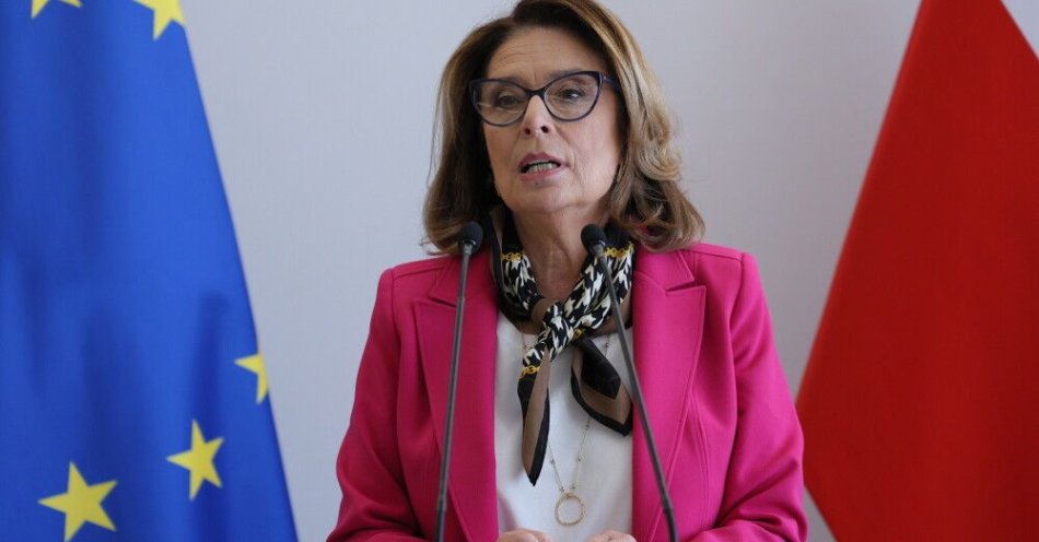 zdjęcie: Kidawa-Błońska: Węgrzy pokazali, że chcą Europy, demokracji, jedności i sprawiedliwości / Warszawa, 04.03.2026. Marszałek Senatu Małgorzata Kidawa-Błońska podczas konferencji prasowej przed posiedzeniem izby, 4 bm. (mr) PAP/Paweł Supernak