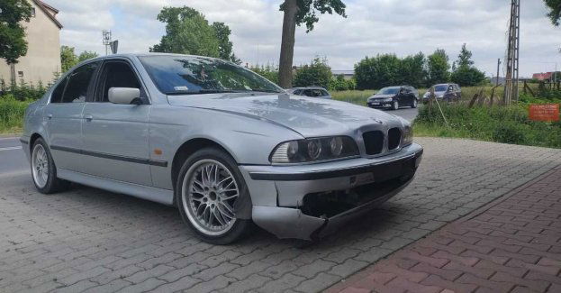 Zdarzenie drogowe z udziałem motocyklisty w Szczytnie