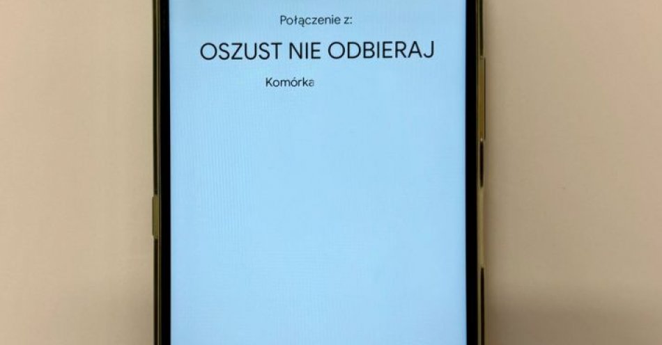 zdjęcie: 65 latka straciła 31 tys. złotych! / fot. KPP Nysa