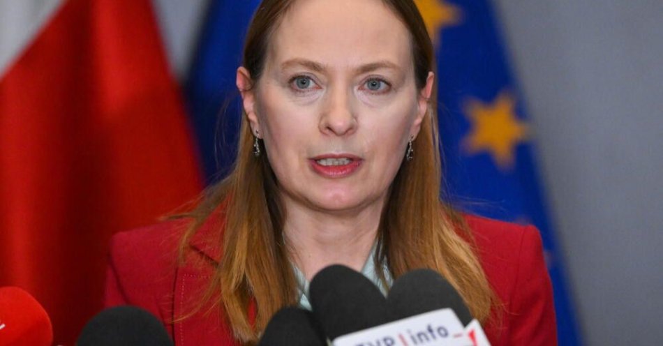 zdjęcie: Pełczyńska-Nałęcz: do końca tygodnia powstanie pełen zarząd Polski 2050 / Warszawa, 29.01.2026. Minister funduszy i polityki regionalnej Katarzyna Pełczyńska-Nałęcz podczas konferencji prasowej w siedzibie ministerstwa w Warszawie, 29 bm. poświęconej usuwaniu miejsc nielegalnego nagromadzenia odpadów niebezpiecznych. Temat konferencji: 